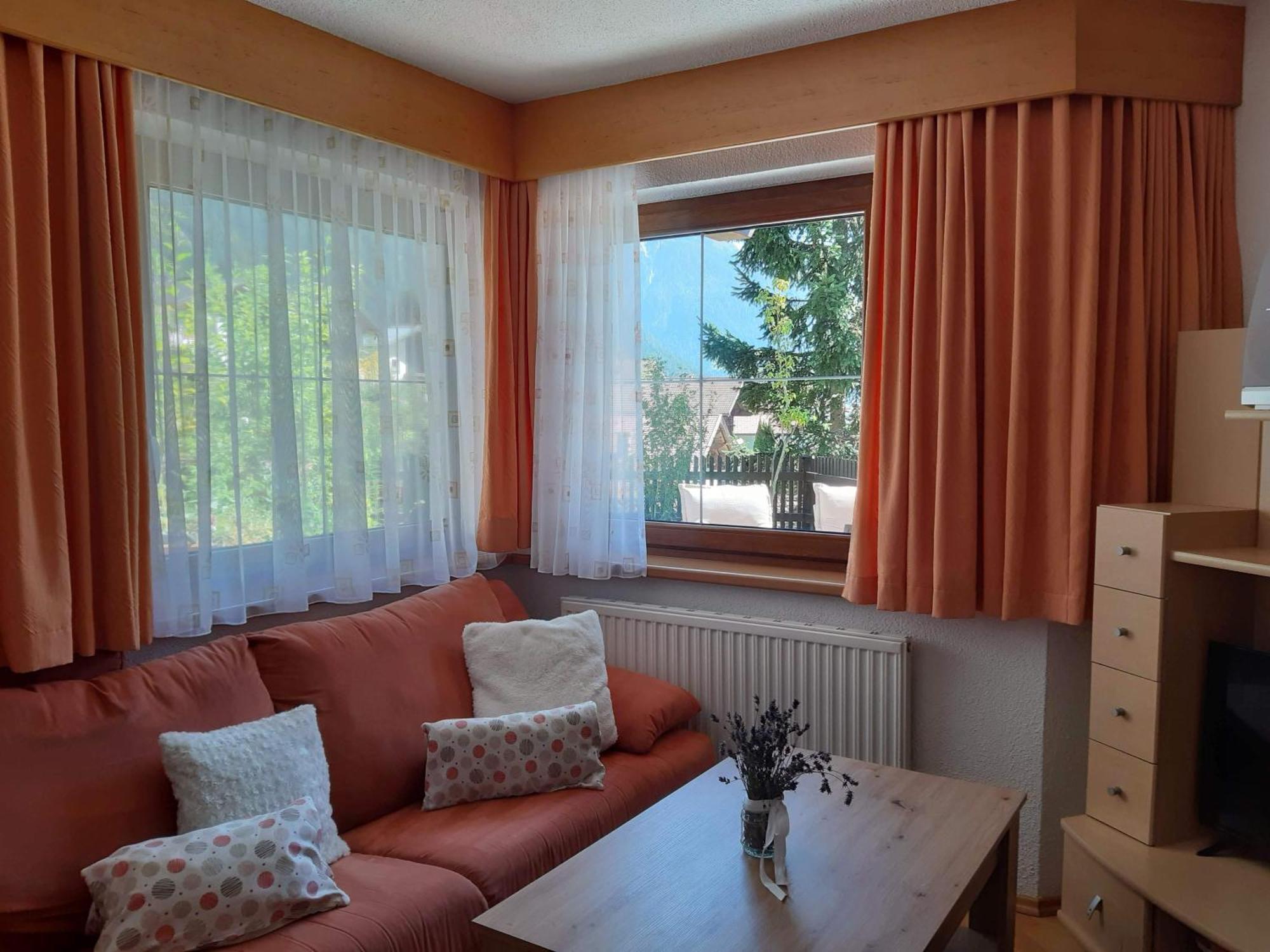 Ferienwohnung Eva レンゲンフェルト エクステリア 写真