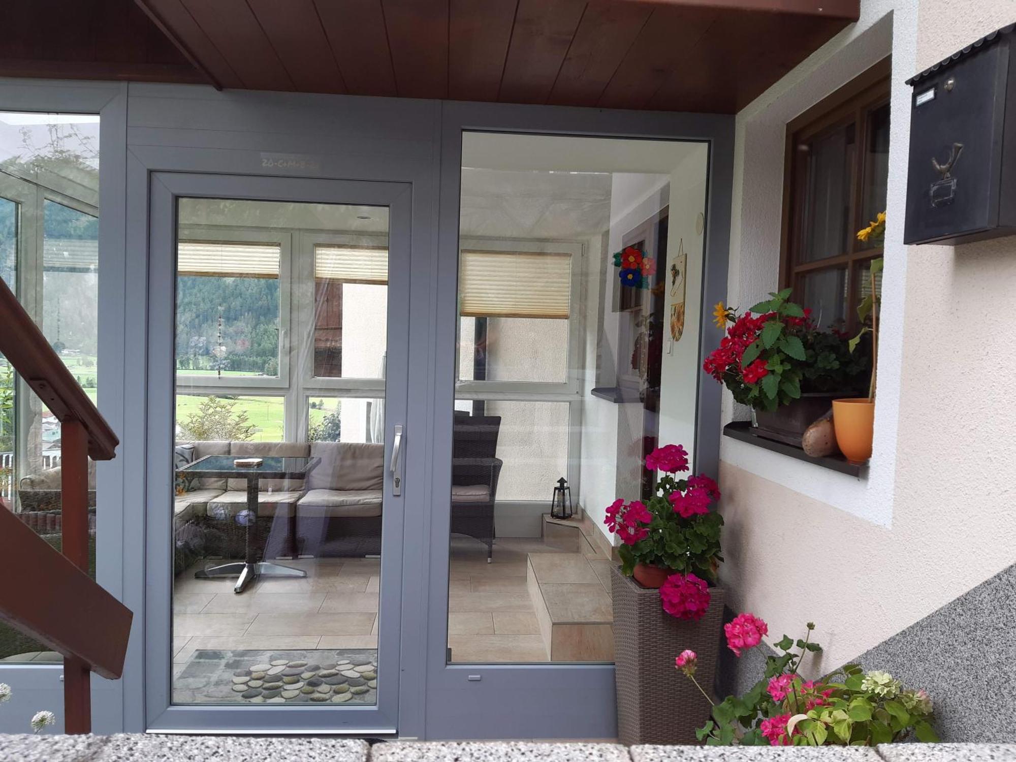 Ferienwohnung Eva レンゲンフェルト エクステリア 写真